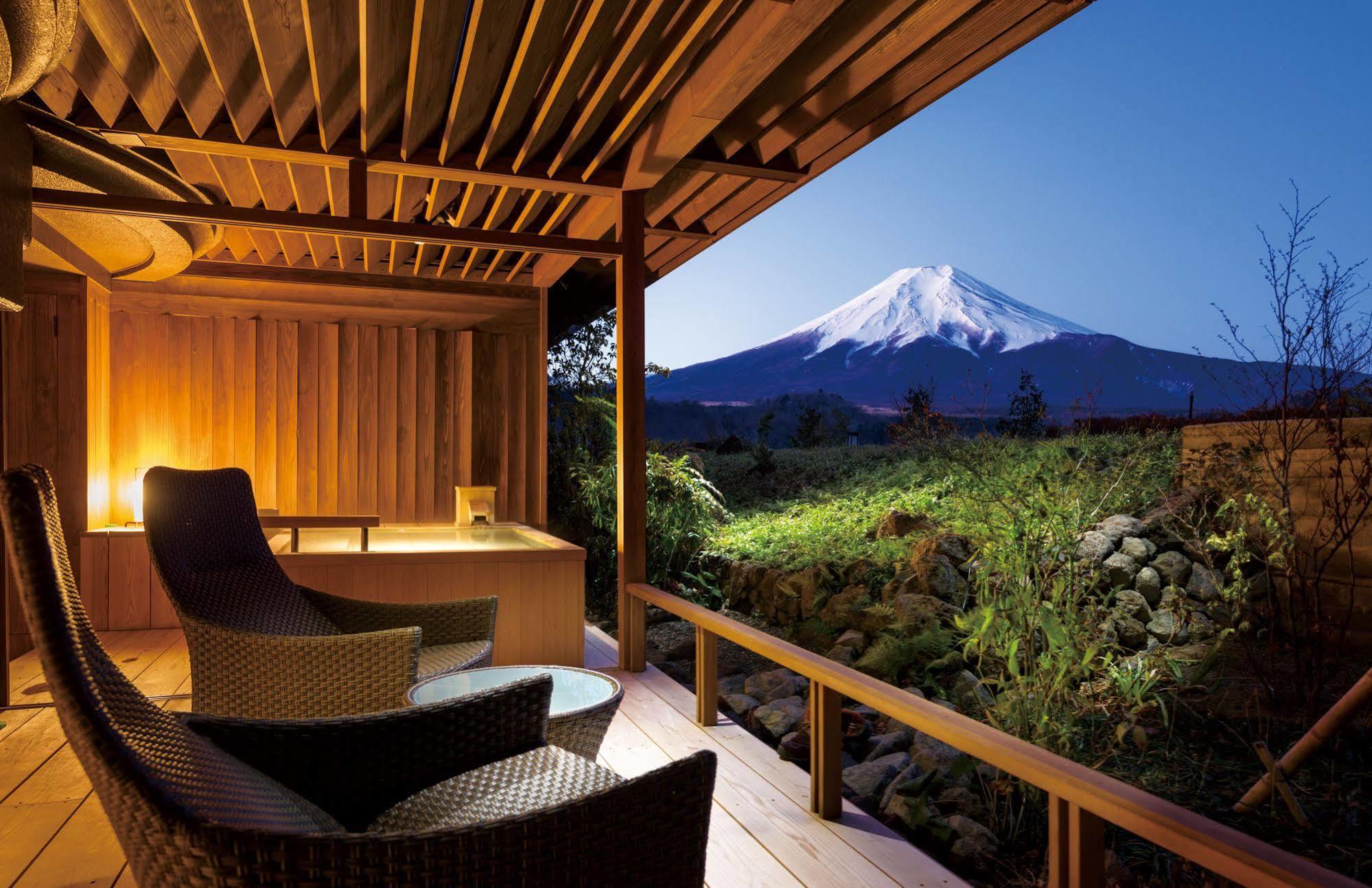 Hotel Fujisan Onsen Bessho Sasa Fujiyoshida Exterior foto