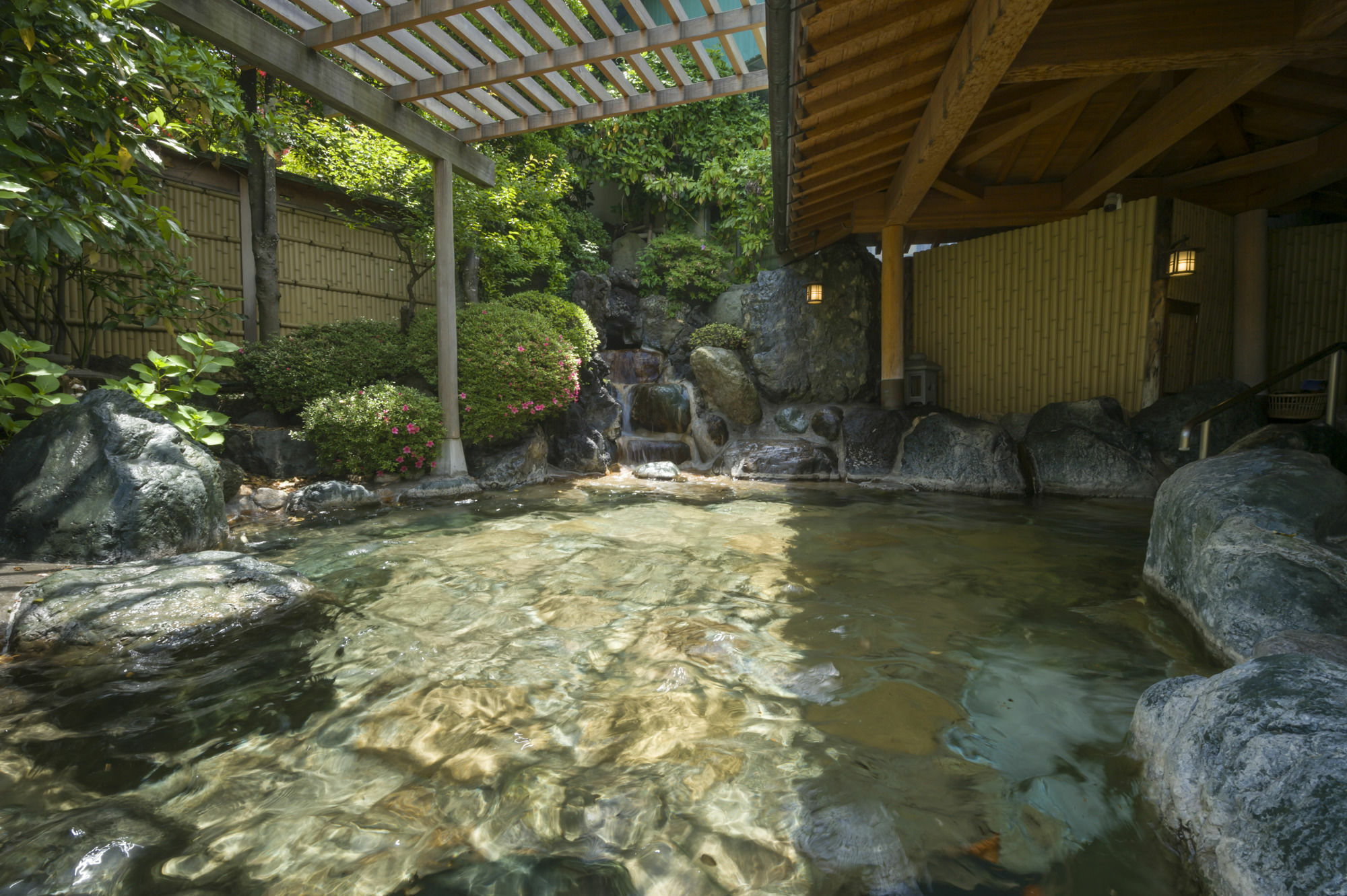 Hotel Fujisan Onsen Bessho Sasa Fujiyoshida Exterior foto